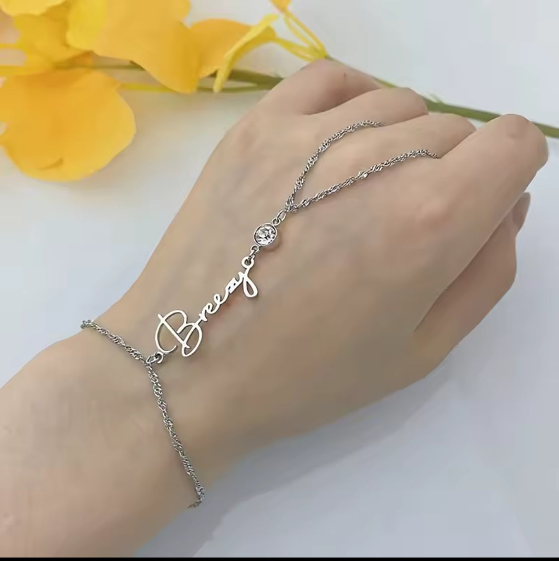 Hold’Em Ring Chain