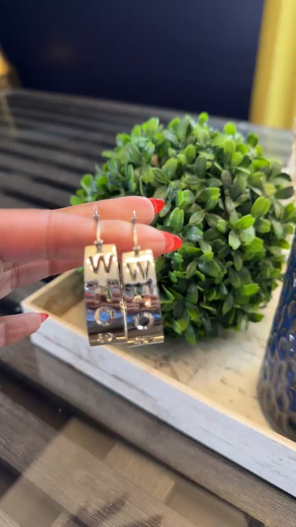 Hoopish “FOOTBALL slogan ”